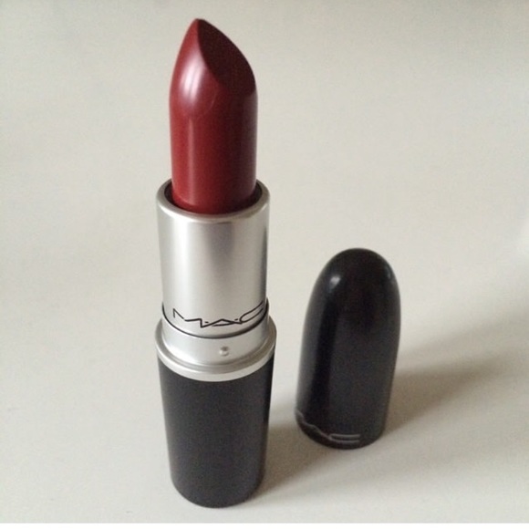 Mac Cosmetics Dubonnet Amplified Lipstick BNIB - Picture 7 of 16